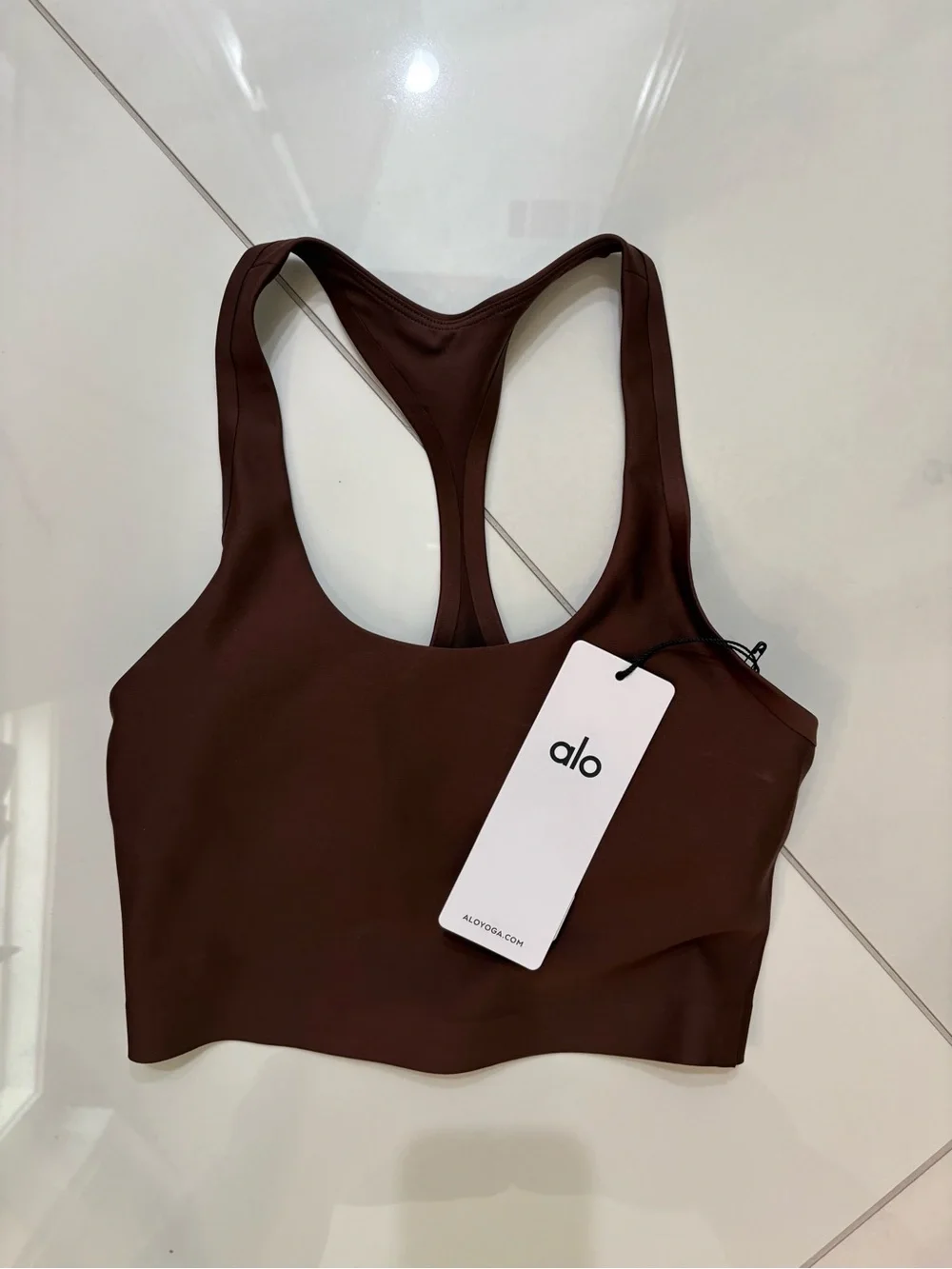ALO Yoga Brown Racerback Crop Sports Bra - Airlift bra tank